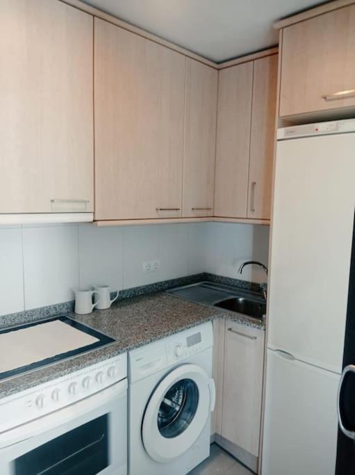 Acogedor Apartamento Con Piscina Y Garaje Apartamento Huesca Exterior foto